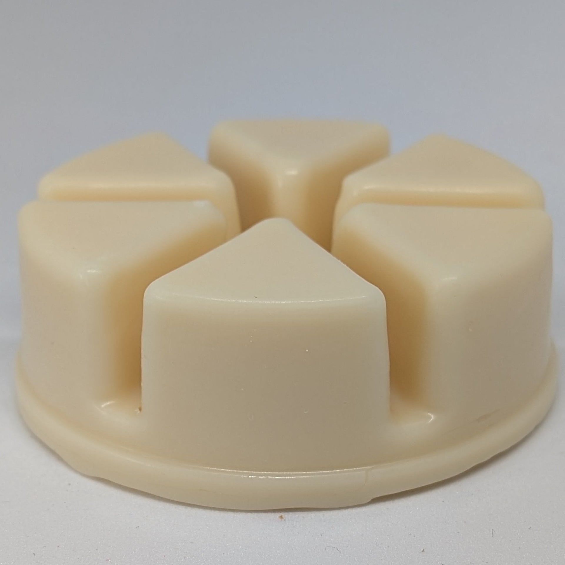 Almond Silk wax melt close up 2