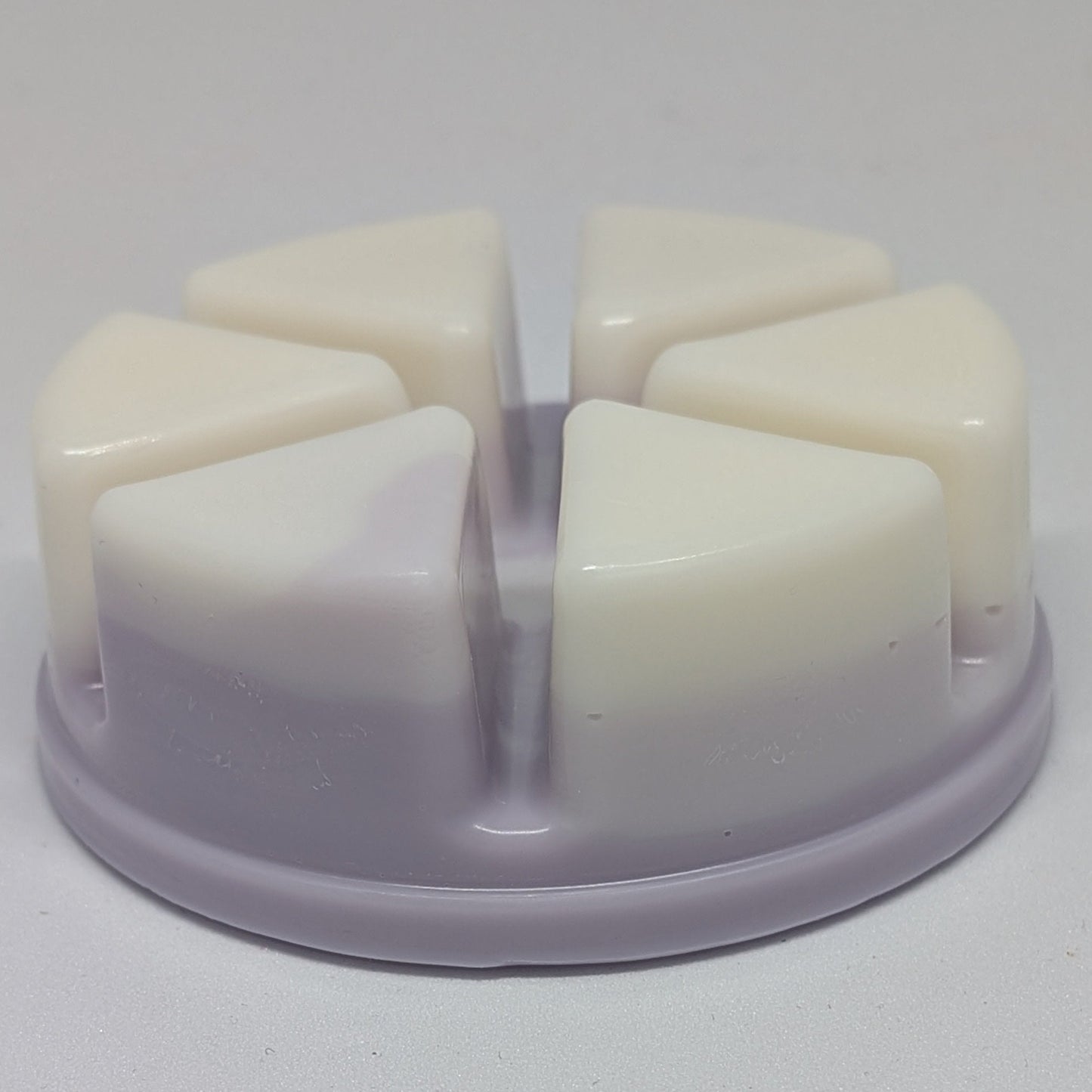 Lavender and Chamomile Wax Melt Pot